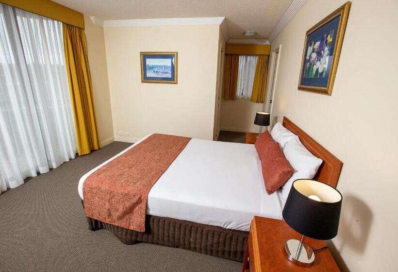 Springwood Tower Apartment