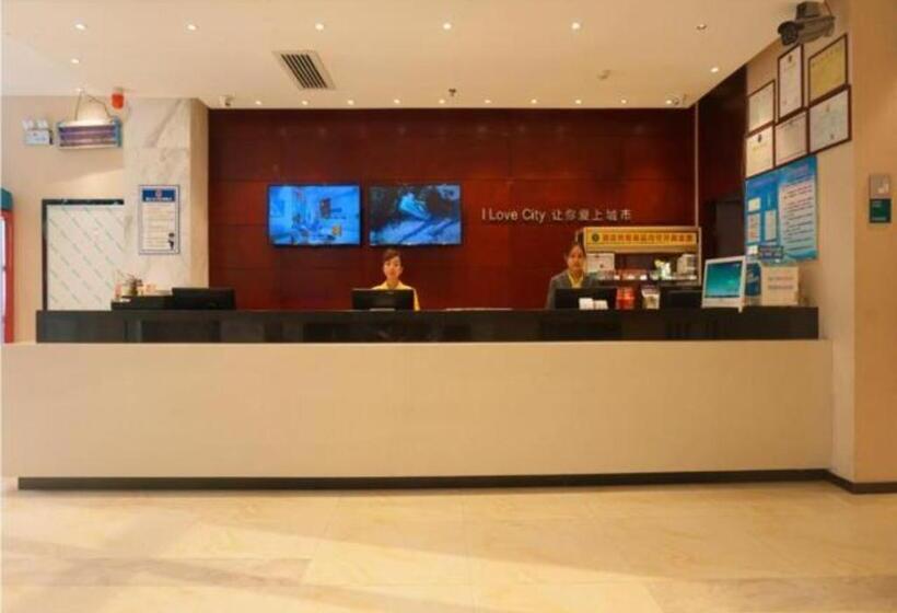 酒店 City Comfort Inn Zhanjiang Middle Renmin Avenue Dingsheng Square