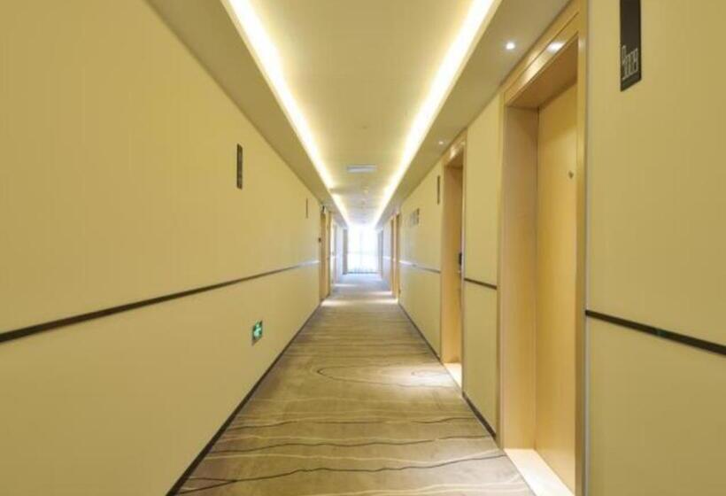 호텔 City Comfort Inn Wuhan Hankou Bei Light Rail Station
