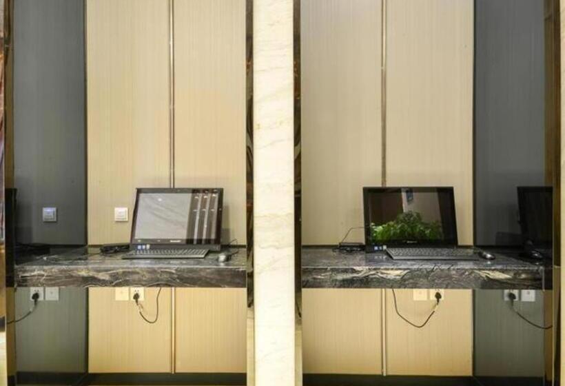 호텔 City Comfort Inn Xiaogan Xiaochang Huayuan Avenue