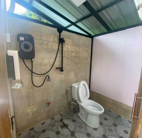 مبيت وإفطار บ้านชายดอย Glamping ดอยแม่แจ๋ม Cheason ,muangpan, Lampang