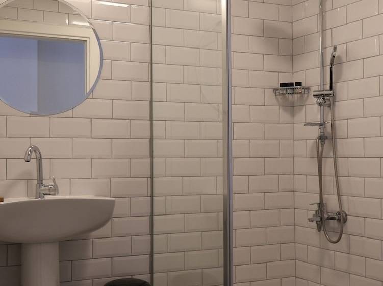 هتل House Of Good Things