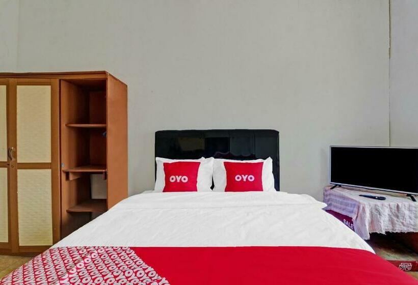 فندق Oyo 90815 Guest House Putri Sariwangi Syariah