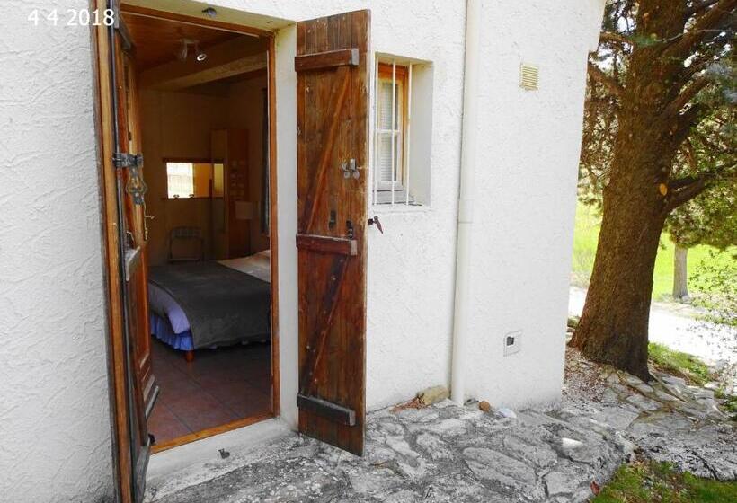 膳宿费 La Petite Bergerie In Drôme Provençale