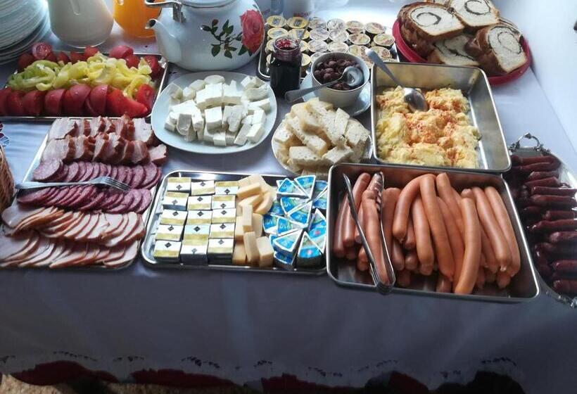 ペンション Tünde Vendégház