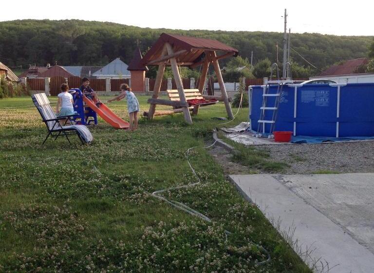 פנסיון Zestrea Bunicilor