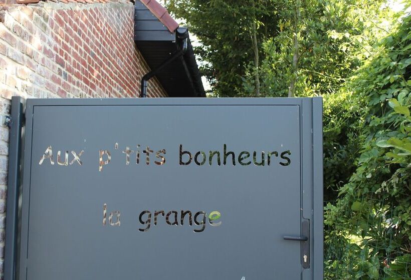 민박 Aux P Tits Bonheurs La Grange