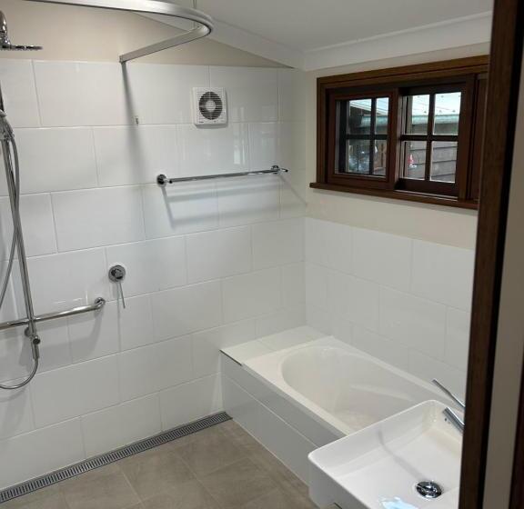 مبيت وإفطار Forest Lodge Highfields