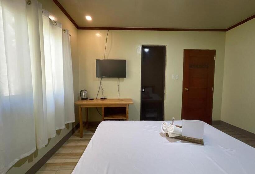 Camp Paraiso Resort