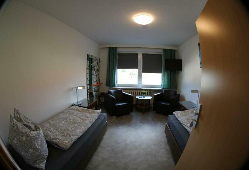 ペンション Gästehaus Kleinfurra