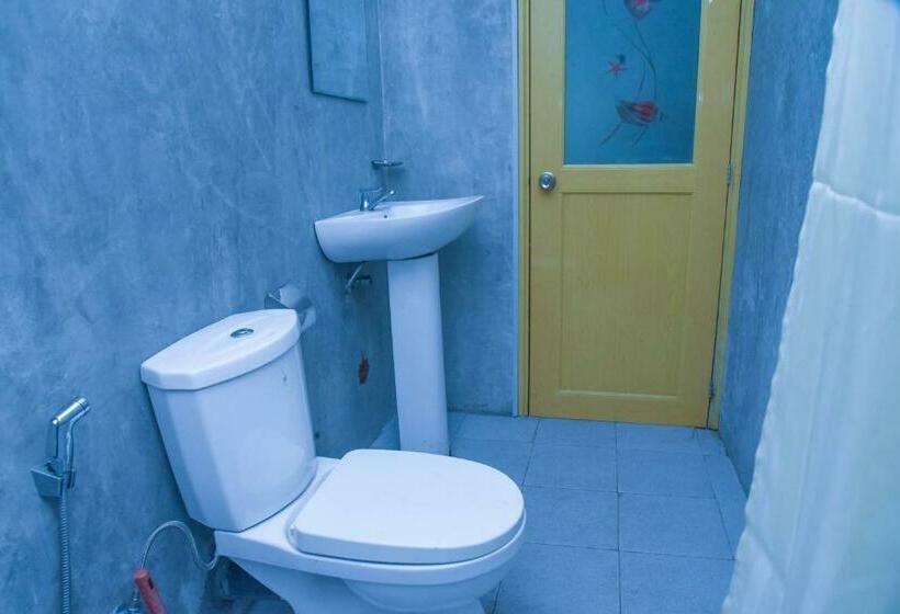 הוסטל Water Flow Inn Ella