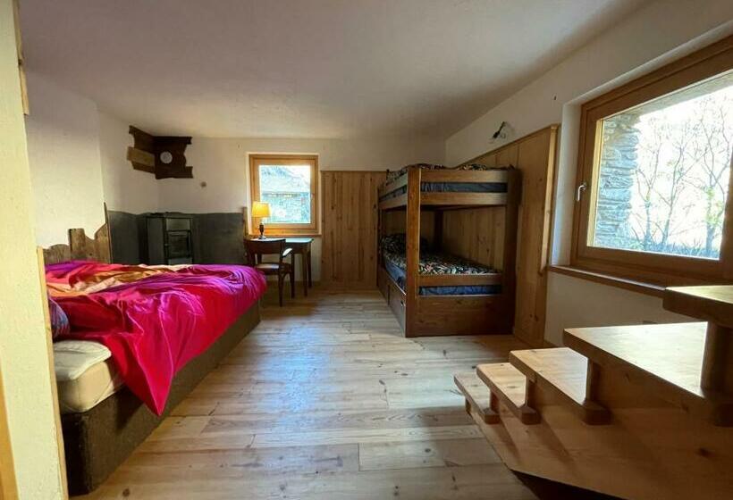 مبيت وإفطار Casa Petit Paradis