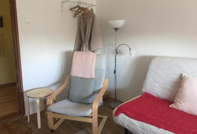 Bed and Breakfast Villa Dolne Saliby