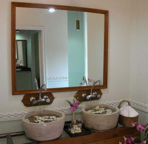 فندق บ้านไทยรีสอร์ท