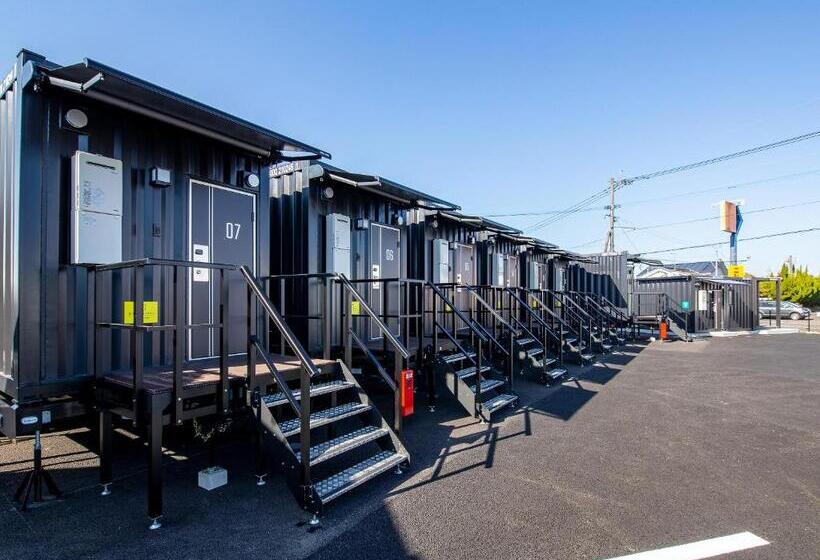 فندق R9 The Yard Isa