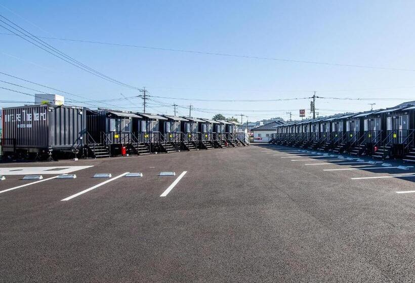 فندق R9 The Yard Isa