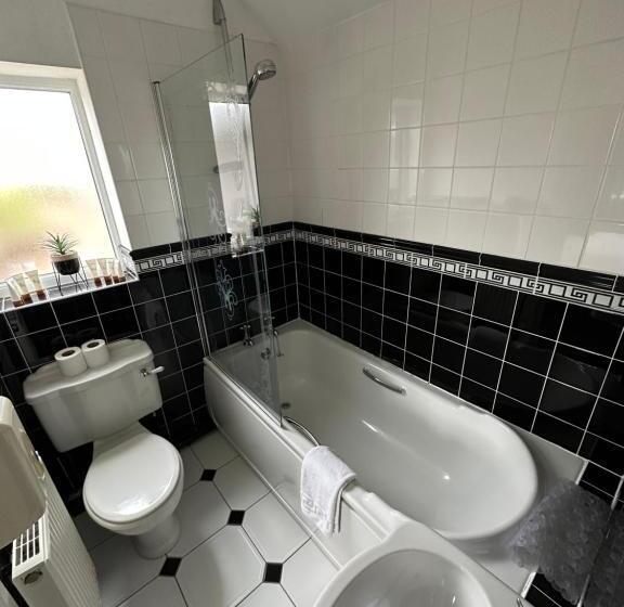 בית מלון כפרי The Bear Inn