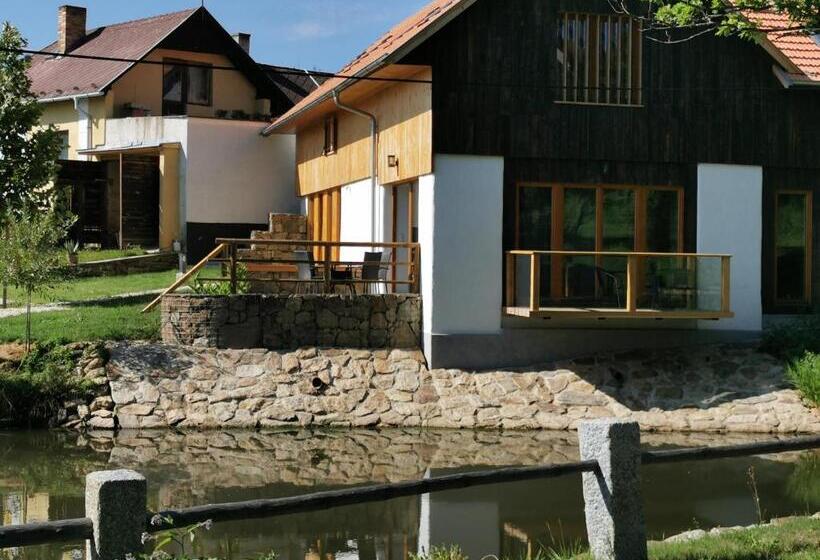 بنسيون Penzion Okamžik Stanovice
