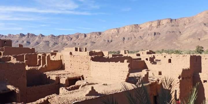 رياض Kasbah Timidarte