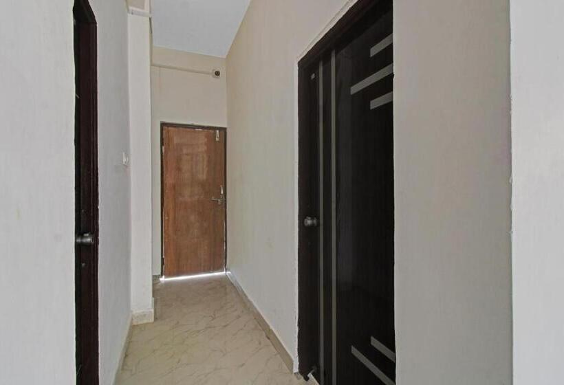 בית מלון כפרי O Rahul Service Apartment