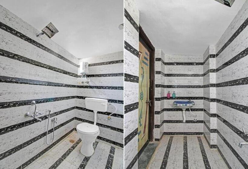 בית מלון כפרי O Rahul Service Apartment