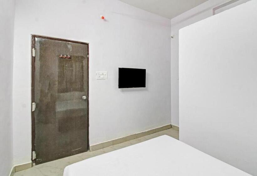 בית מלון כפרי O Rahul Service Apartment