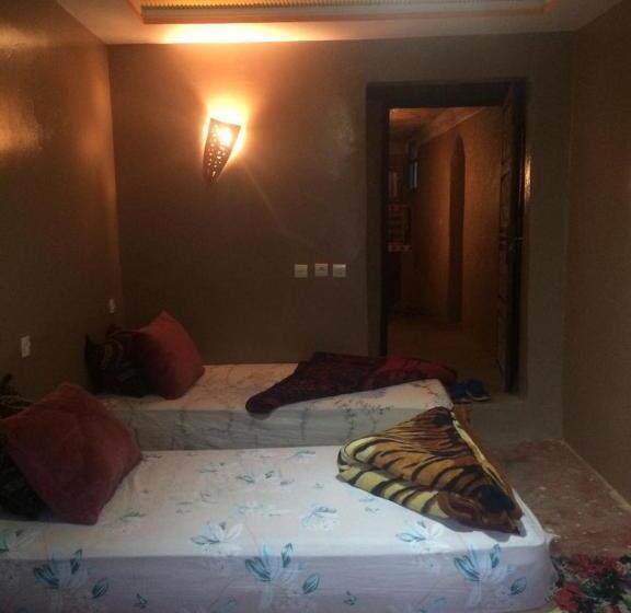 بنسيون Auberge Lac D Ifni