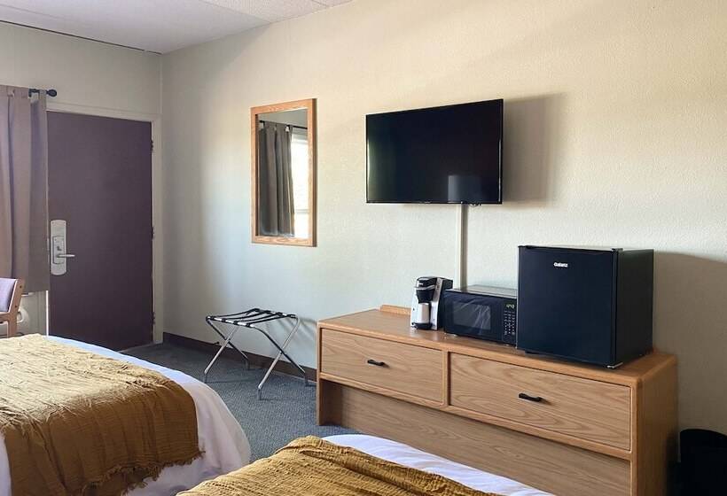 The Benson Motel   Benson, Mn   Us 12 Hwy