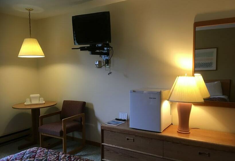 هتل Value Host Motor Inn
