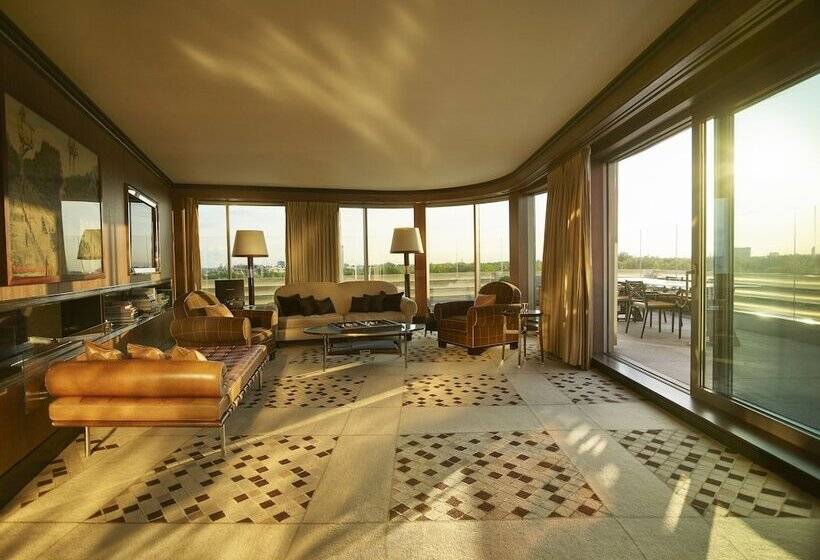 Отель 45 Park Lane  Dorchester Collection