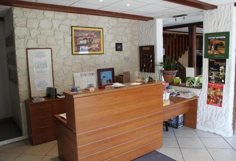 فندق Au Feu De Bois