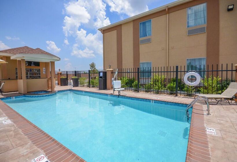 בית מלון כפרי Best Western Casino Inn