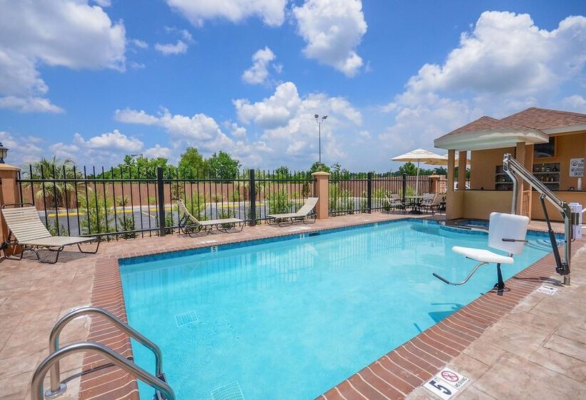 בית מלון כפרי Best Western Casino Inn