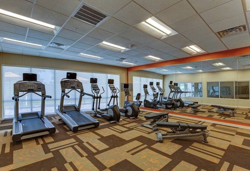 فندق Courtyard By Marriott Hammond