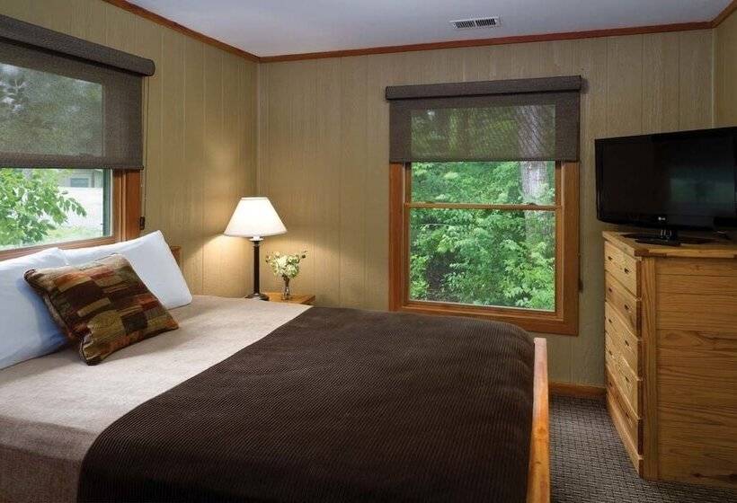 酒店 Hueston Woods Lodge & Conference Center