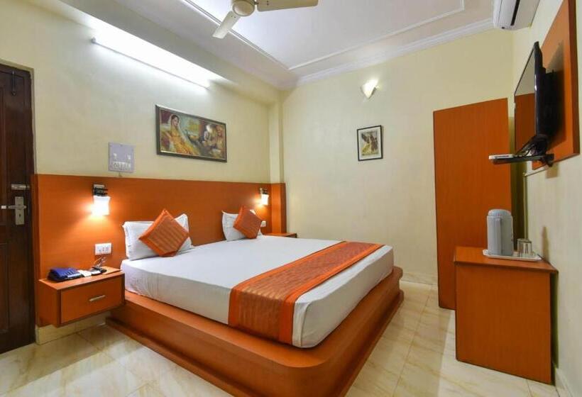 فندق Jaisingh Palace