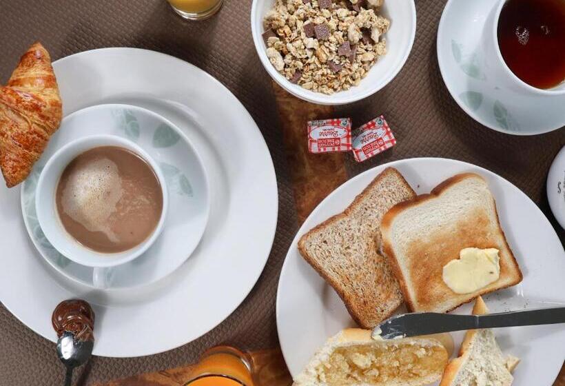 酒店 Rinascitel Larmor Plage