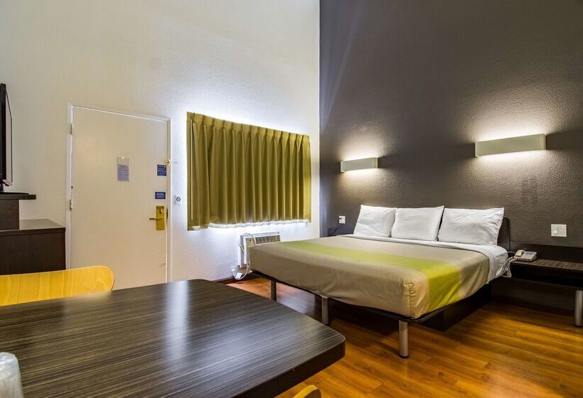 酒店 Studio 6 Cypress, Ca