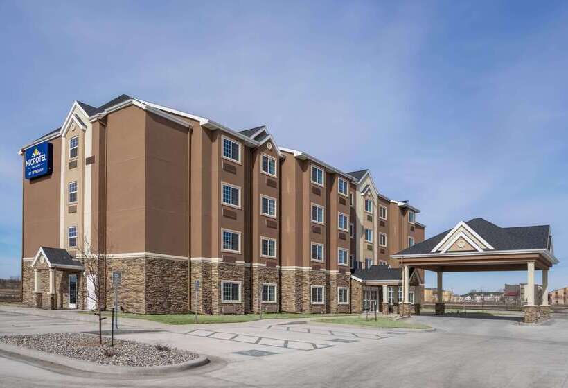 Microtel Inn & Suites By Wyndham Moorhead Fargo Area