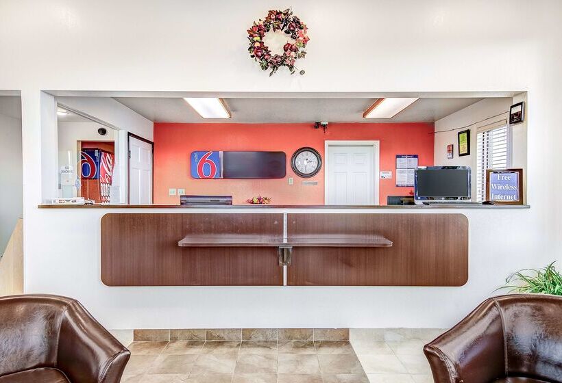 Motel 6colby, Ks