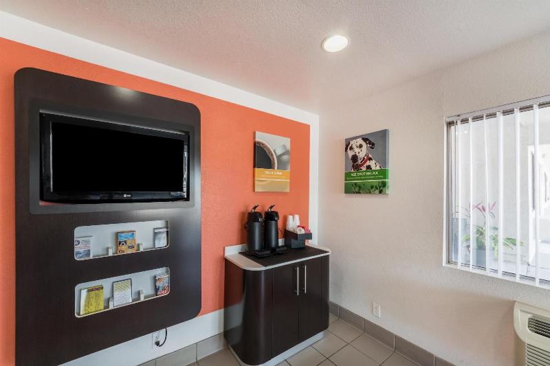 Motel 6del Rio, Tx