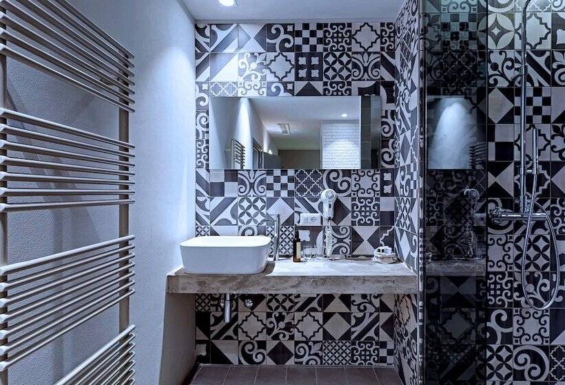 هتل Bell Suite