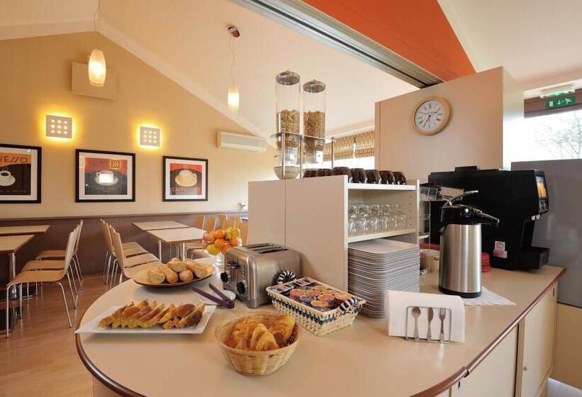 فندق Contact Hôtel Du Parc Nantes Ouest Orvault