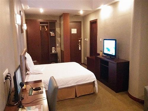 فندق Greentree Inn Changzhou Liyang Pingling Square Business