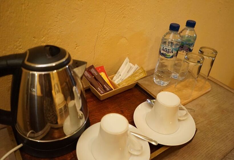 בית מלון כפרי Kayu Arum Resort