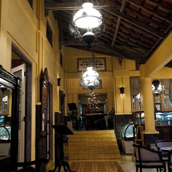 فندق Kayu Arum Resort