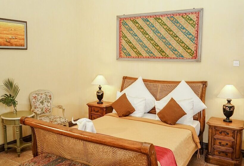 בית מלון כפרי Kayu Arum Resort