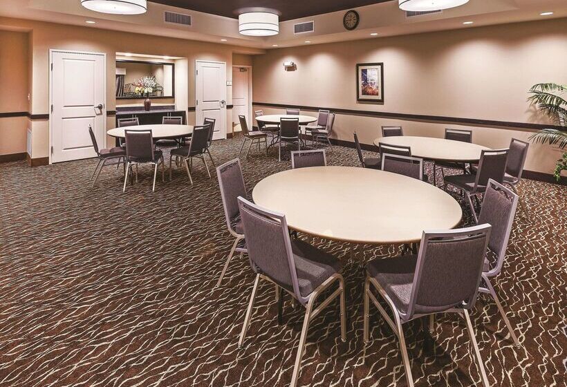 בית מלון כפרי La Quinta By Wyndham Wichita Falls   Msu Area