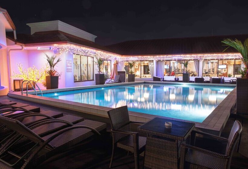 هتل Ramada By Wyndham Princess Paramaribo