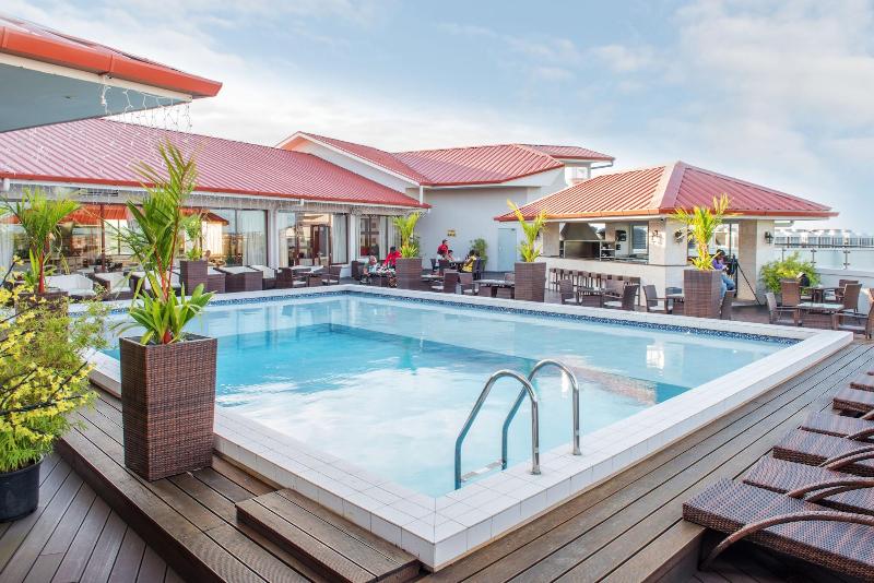 هتل Ramada By Wyndham Princess Paramaribo